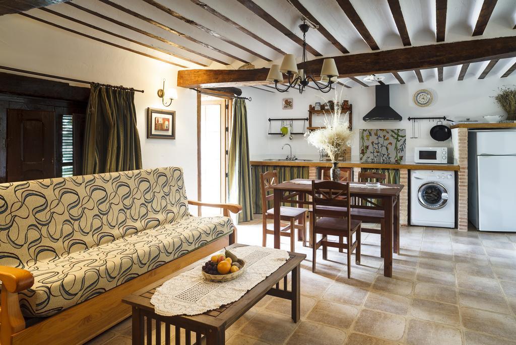 La Casa Del Tio Venancio Pensjonat Caracenilla Pokój zdjęcie